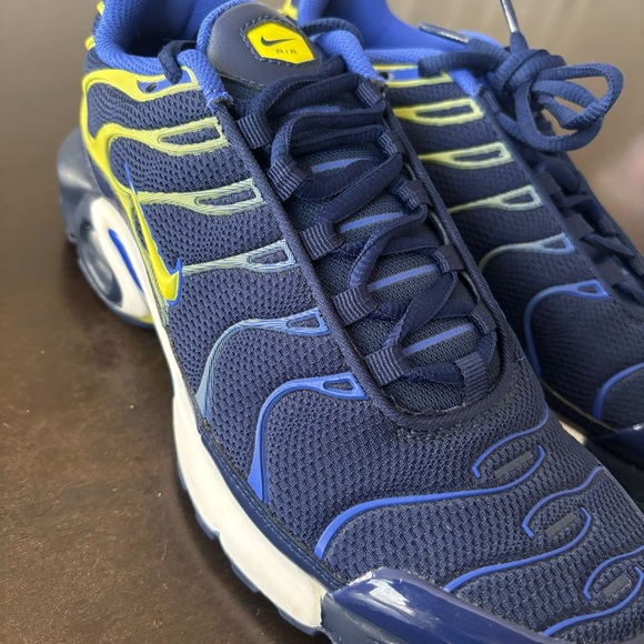 💙 2016 Nike Air Max Plus TN Binary Blue Yellow Neon GS Size 7 Men’s Wmns 8.5 💙 - Picture 12 of 13
